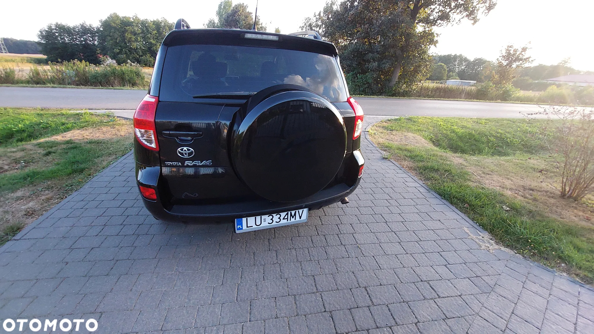 Toyota RAV4 - 7