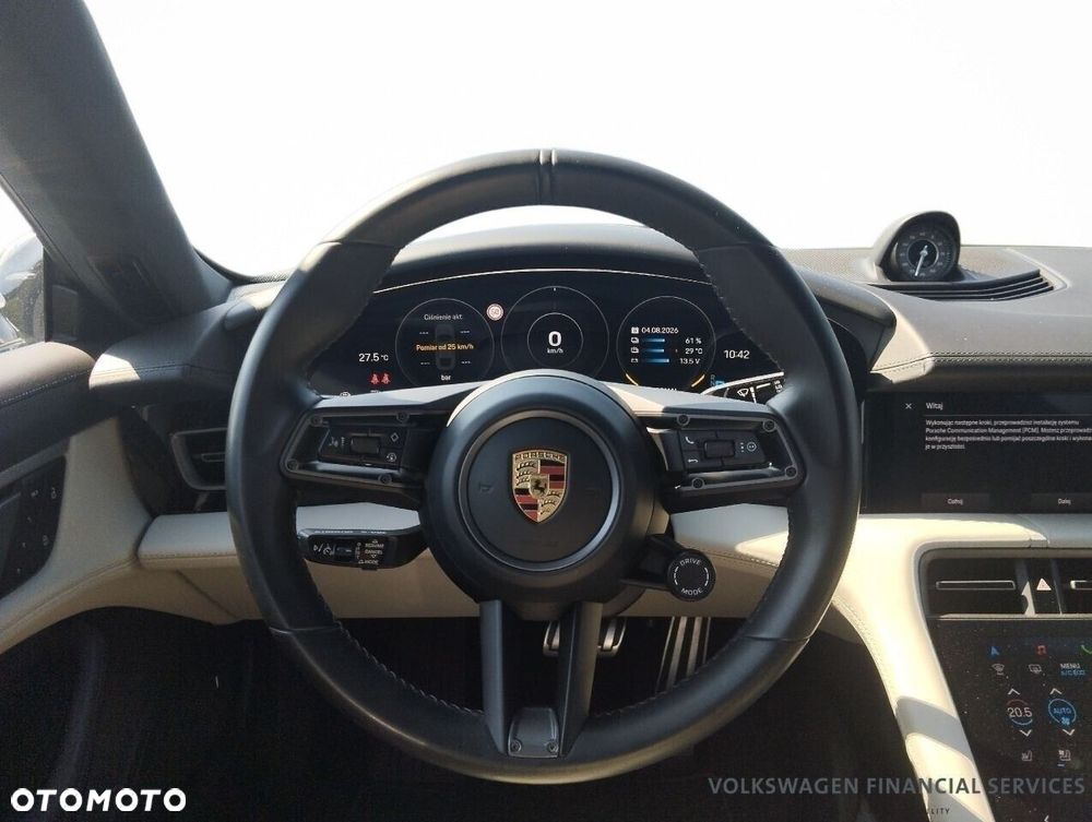Porsche Taycan - 5