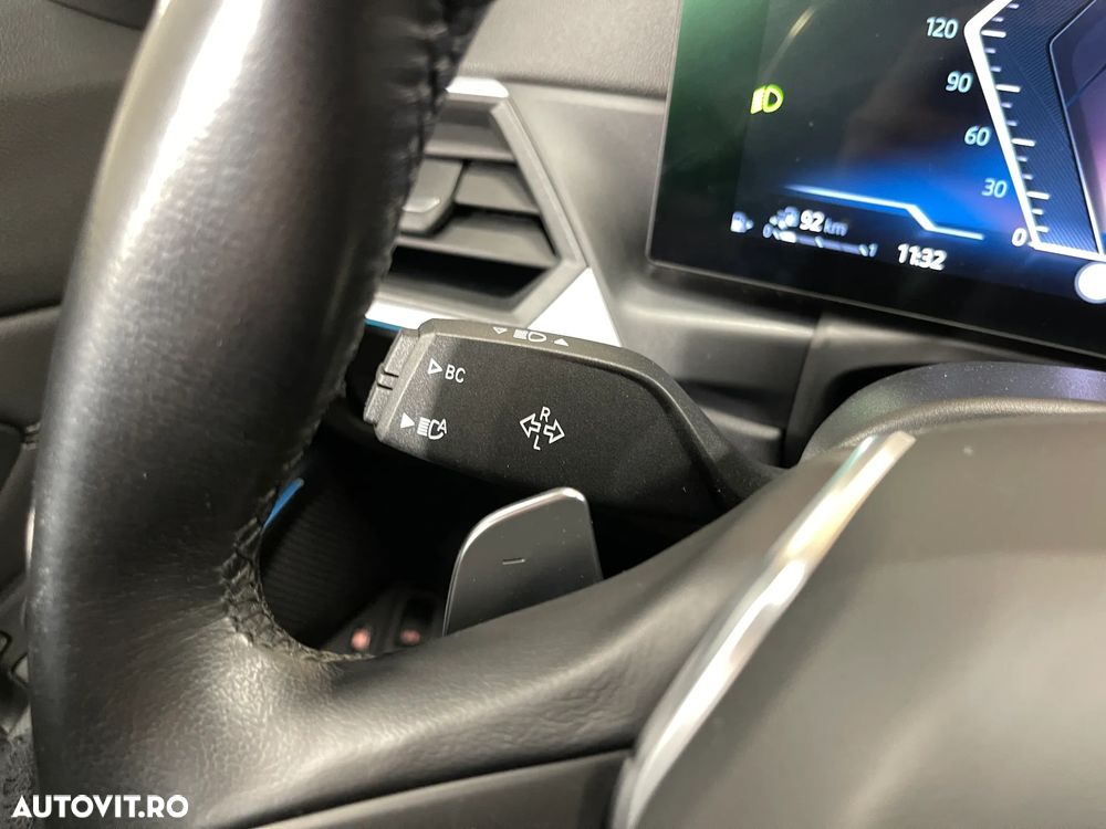 BMW Seria 3 320e AT PHEV - 30