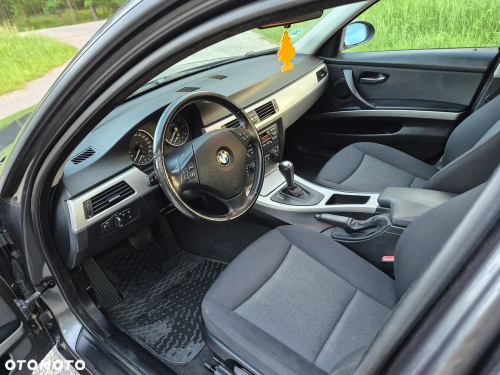 BMW Seria 3 - 14