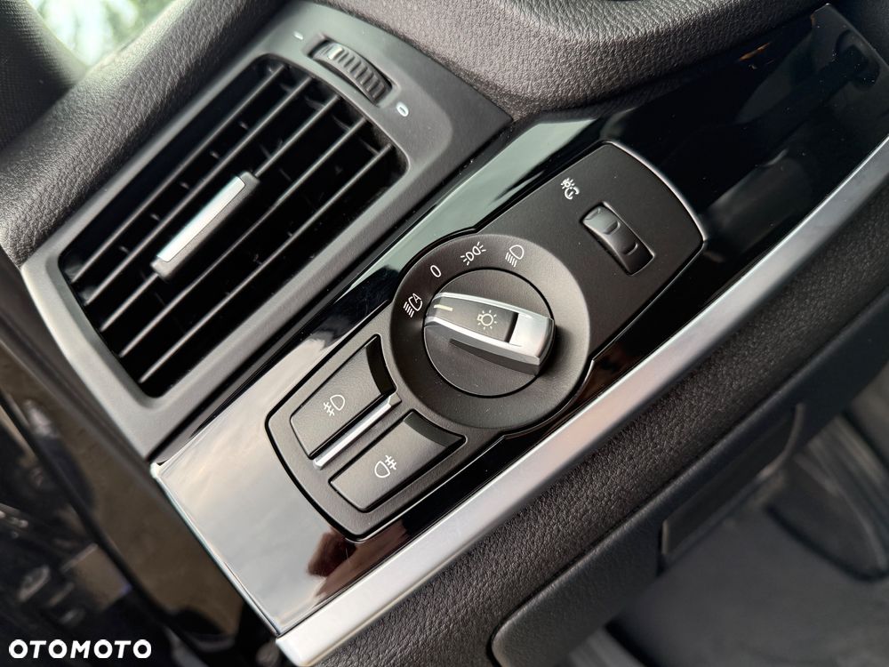 BMW X4 xDrive20d xLine - 19