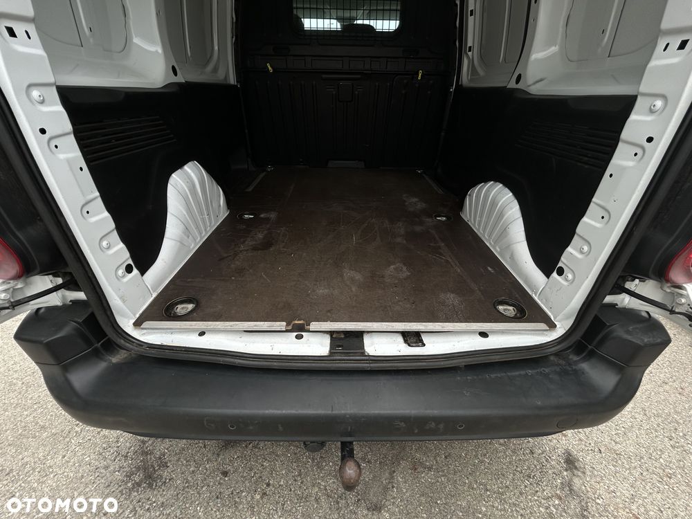 Opel Combo - 31