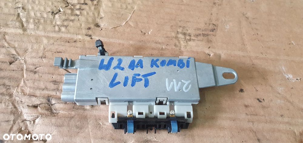 Wzmacniacz anteny moduł Mercedes W211 A2118203089 - 4