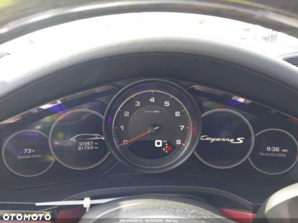 Porsche Cayenne - 11