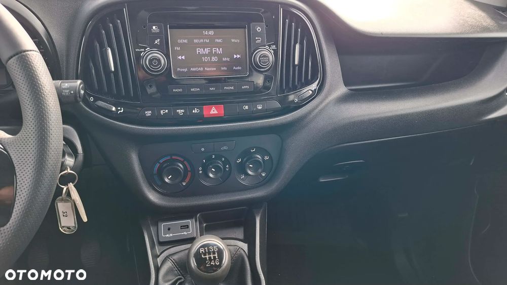 Fiat DOBLO - 11