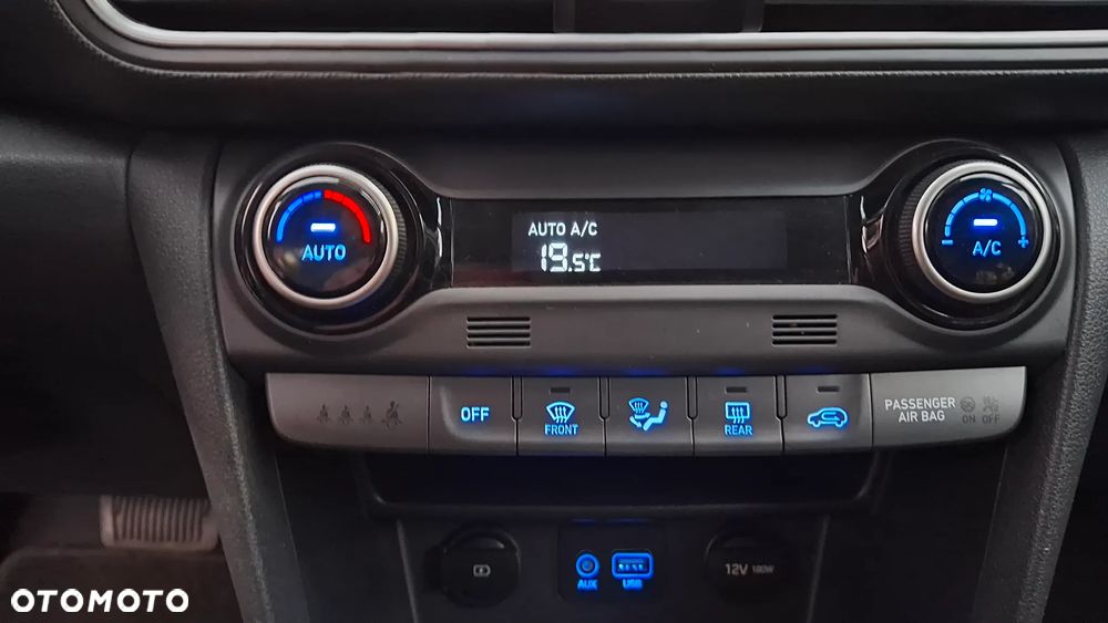 Hyundai Kona 1.6 CRDi DCT 4WD Premium - 11