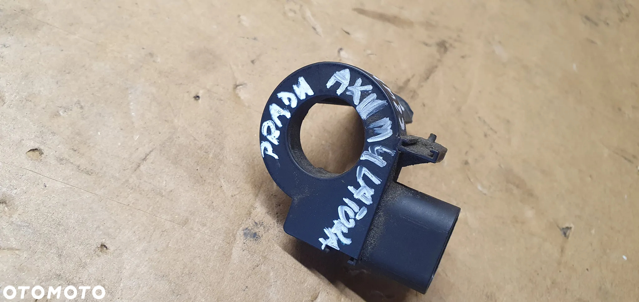 Czujnik natężenia prądu akumulatora Opel Zafira C 13505369 - 8