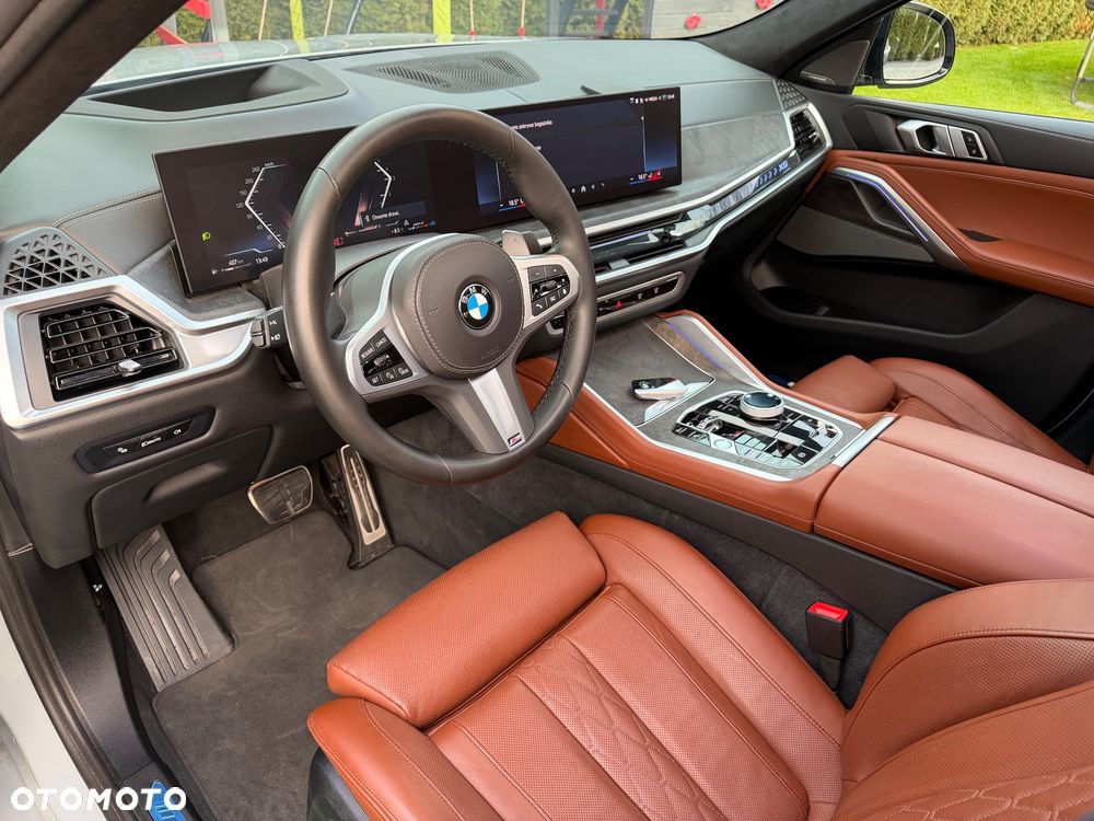 BMW X6 - 15