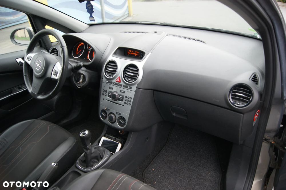 Opel Corsa 1.2 16V Energy - 19