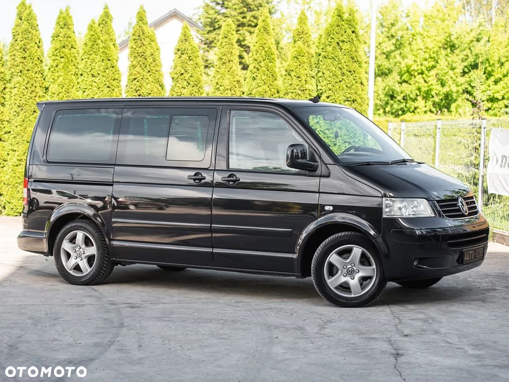 Volkswagen Multivan - 2