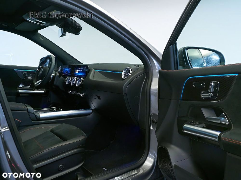 Mercedes-Benz GLA 200 mHEV AMG Line 7G-DCT - 8