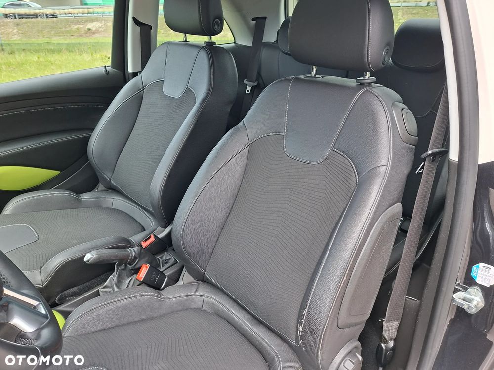 Opel Adam 1.2 Unlimited - 24