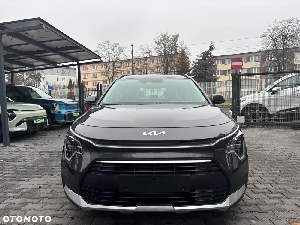 Kia Niro 1.6 GDI Hybrid M - 2