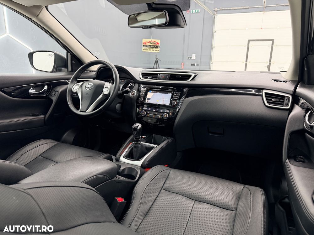 Nissan Qashqai 1.2 DIG-T Start/Stop Tekna - 24