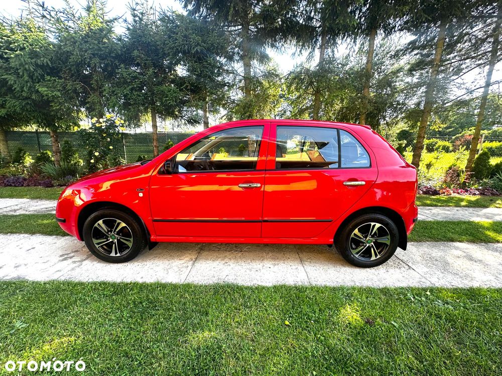 Skoda Fabia - 4