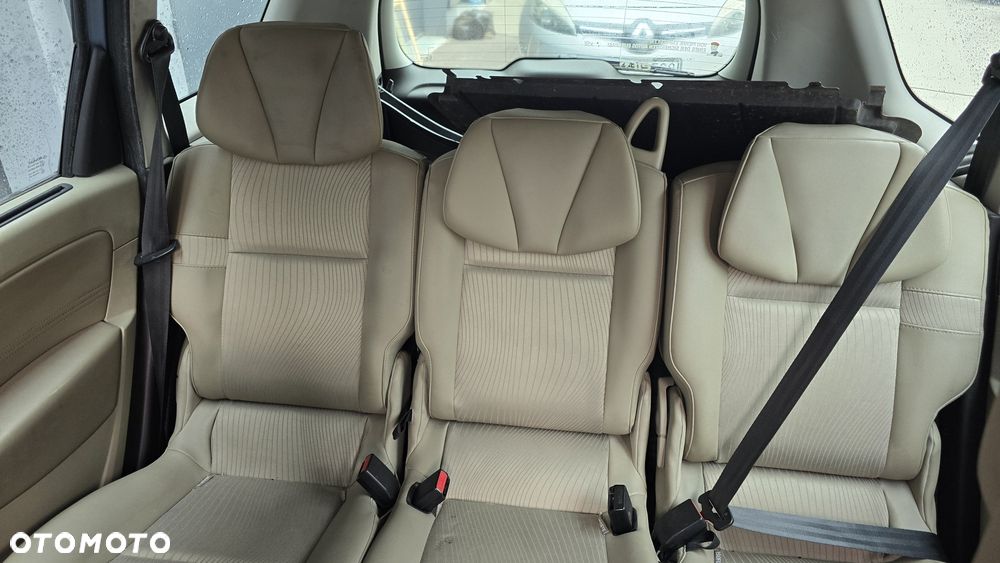 Renault Grand Scenic - 8