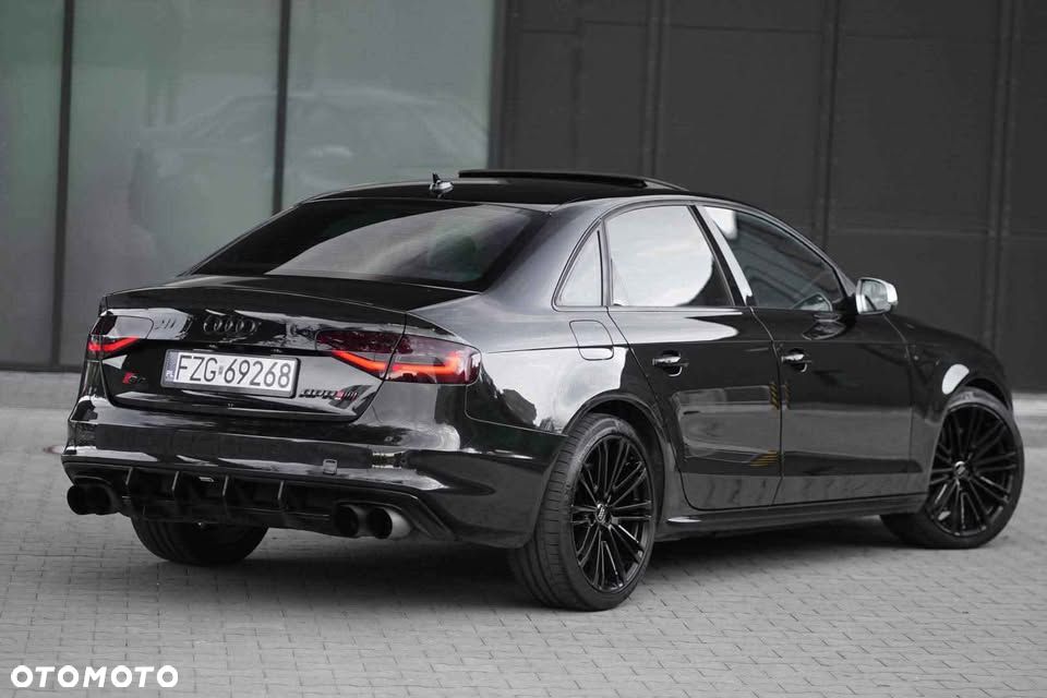 Audi S4 Limousine - 5