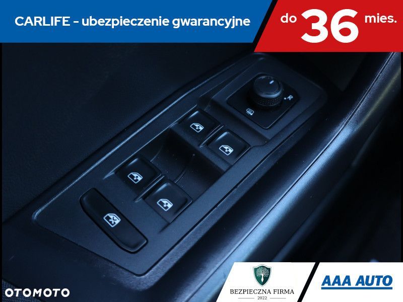 Volkswagen T-Roc - 18