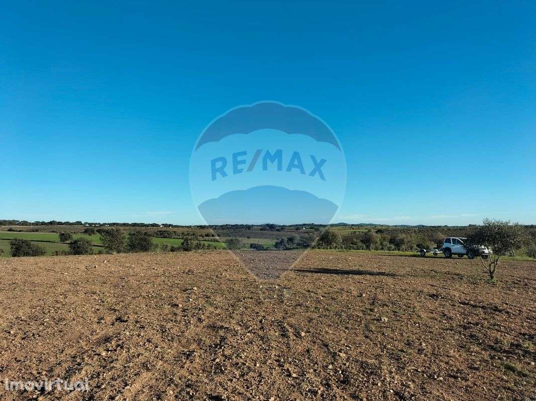 Terreno  para venda - Grande imagem: 2/8