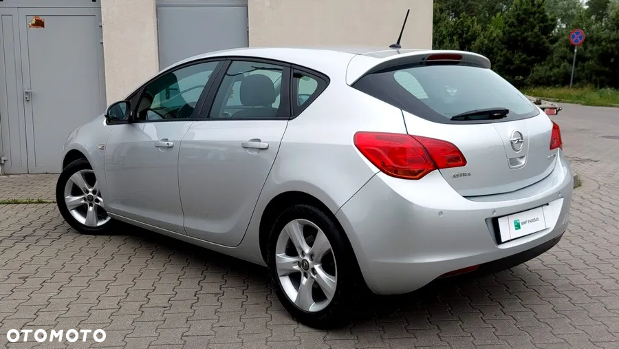 Opel Astra 1.7 CDTI DPF ecoFLEX Start/Stop 99g 150 Jahre - 7