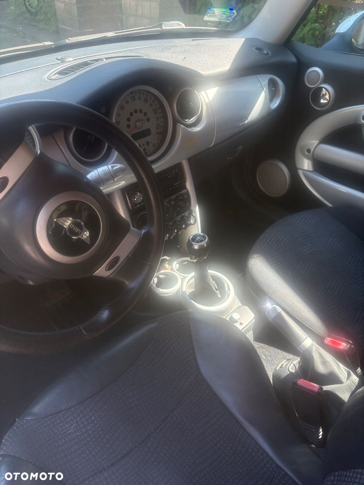 MINI Cooper Standard - 7