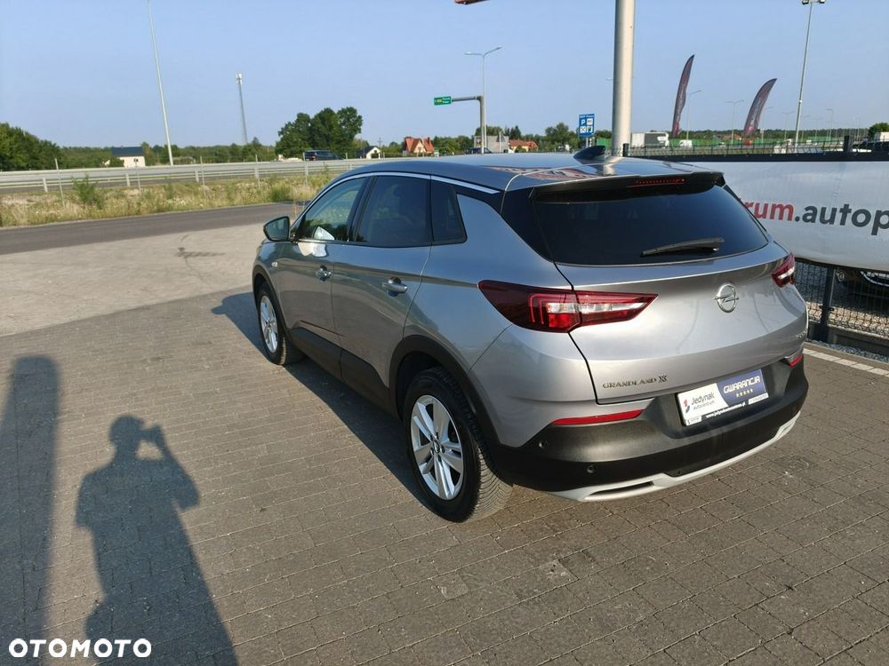 Opel Grandland X - 11