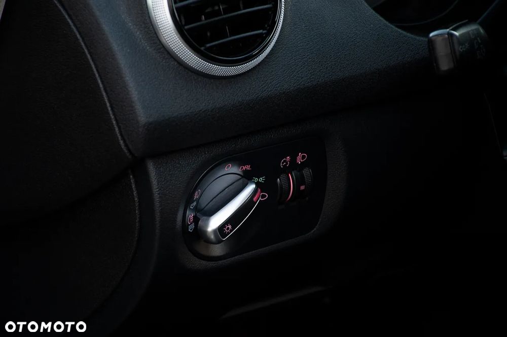 Audi A3 Sportback - 19