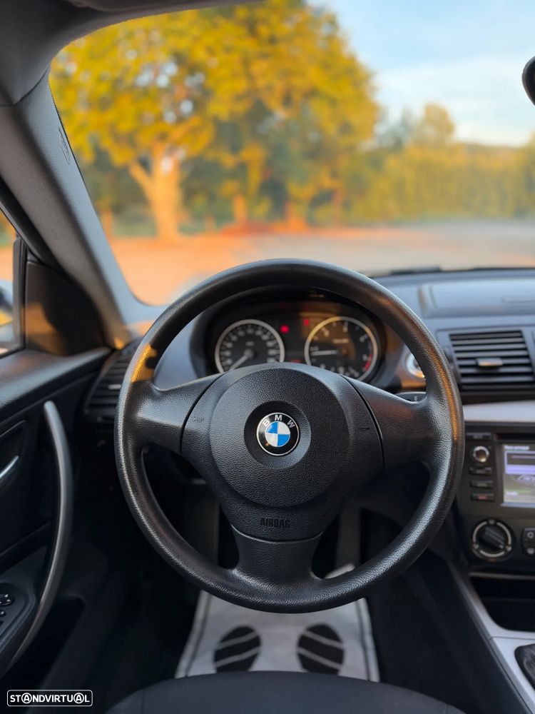 BMW 118 - 16