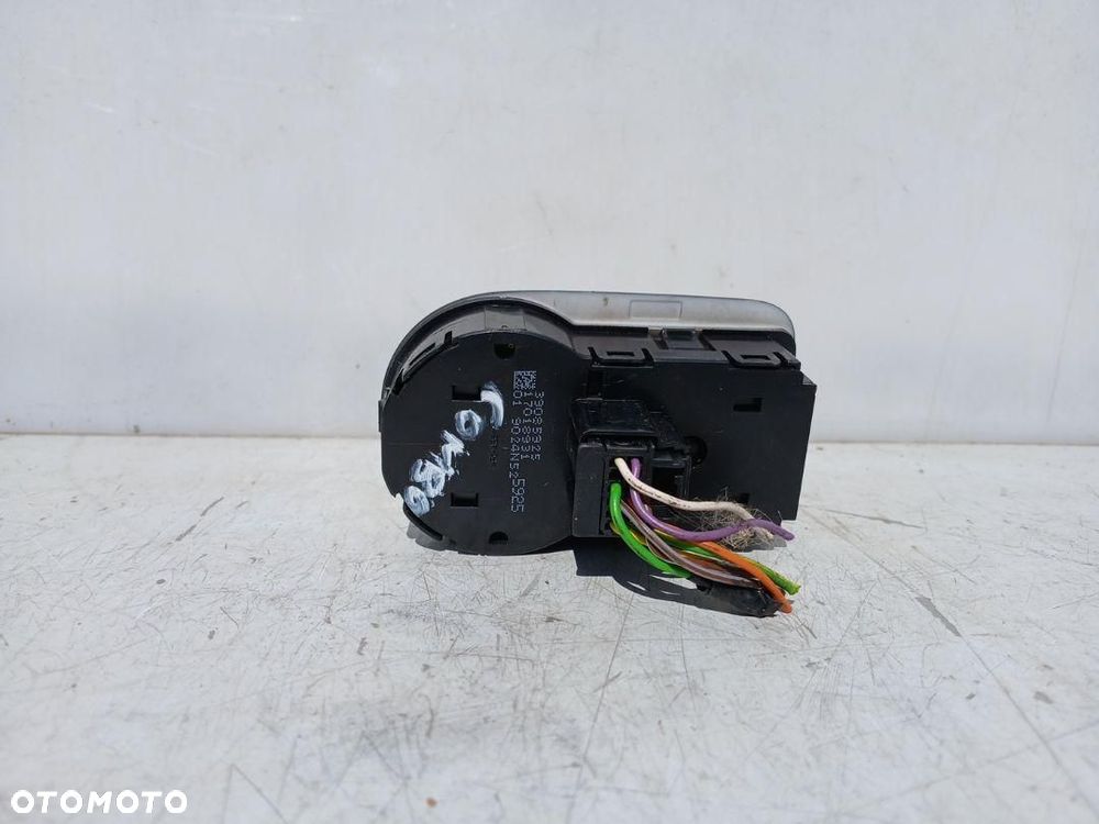 PRZEŁĄCZNIK WŁĄCZNIK ŚWIATEŁ OPEL COMBO E 39085925 - 2
