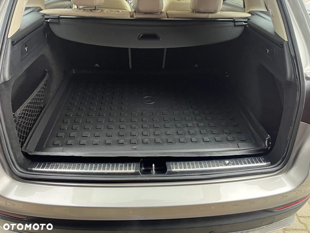 Mercedes-Benz GLC 250 4Matic 9G-TRONIC - 16