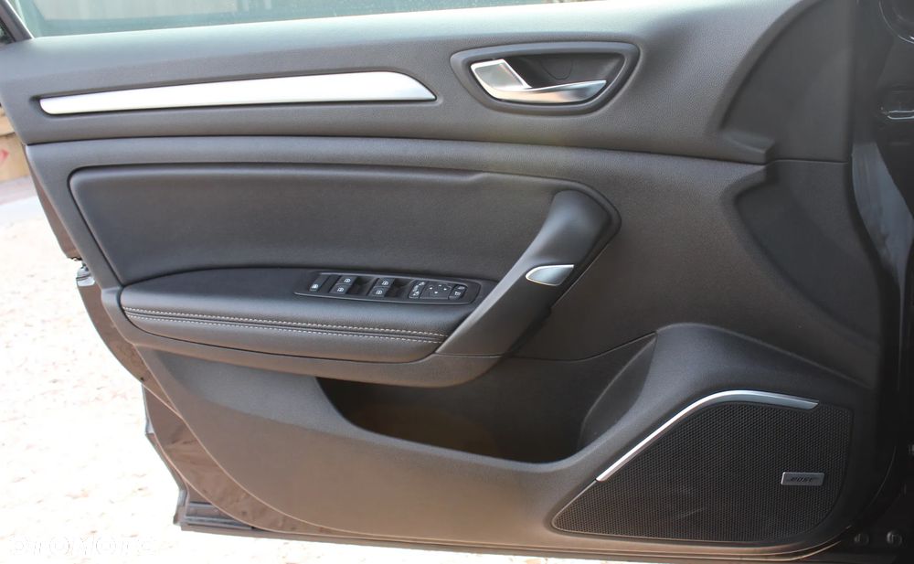 Renault Megane 1.2 16V TCe Bose EDC EU6 - 34