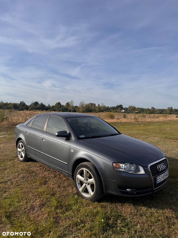 Audi A4 Limousine 2 - 6