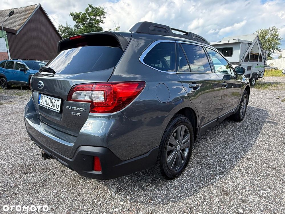 Subaru Outback - 16