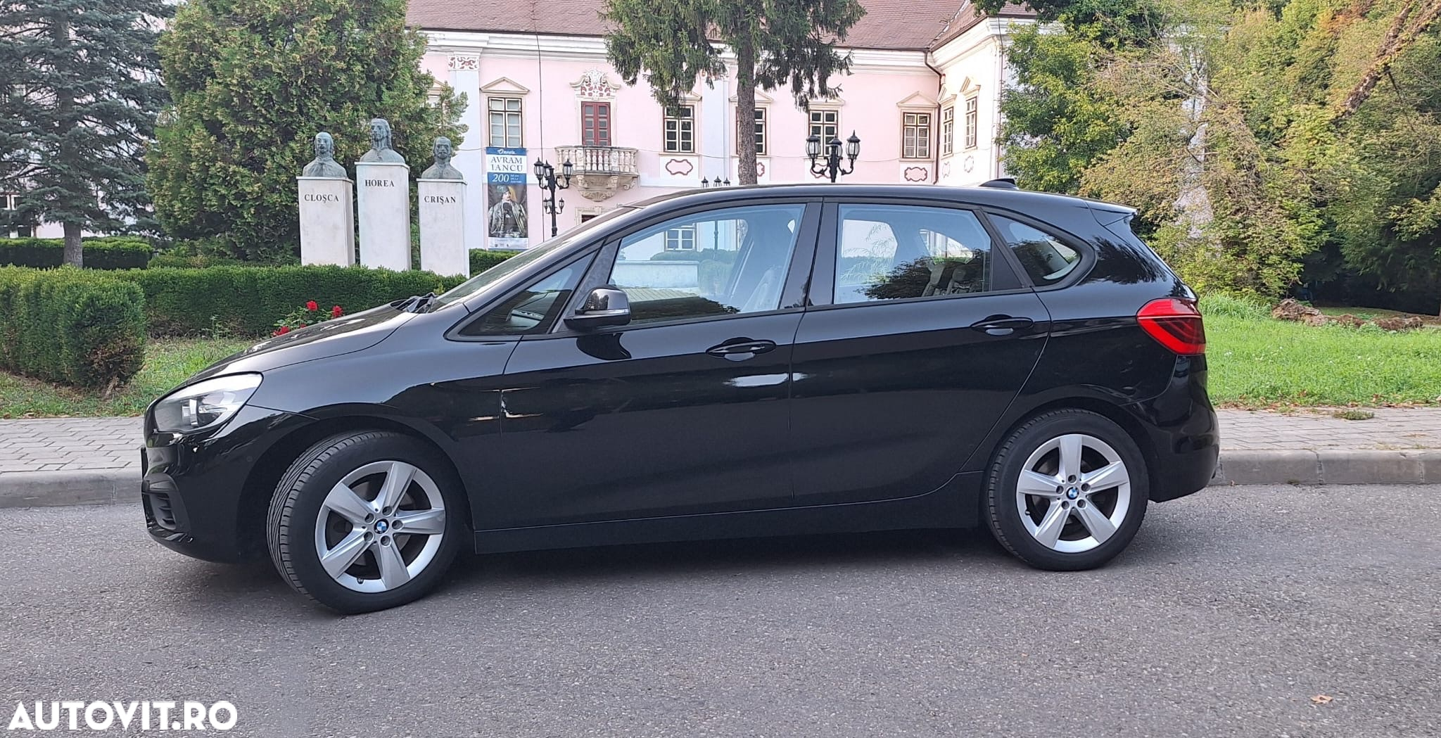 BMW Seria 2 220d xDrive AT Advantage - 2