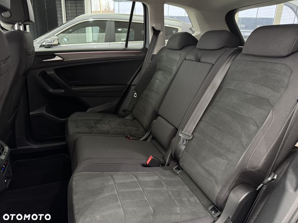 Volkswagen Tiguan Allspace - 13