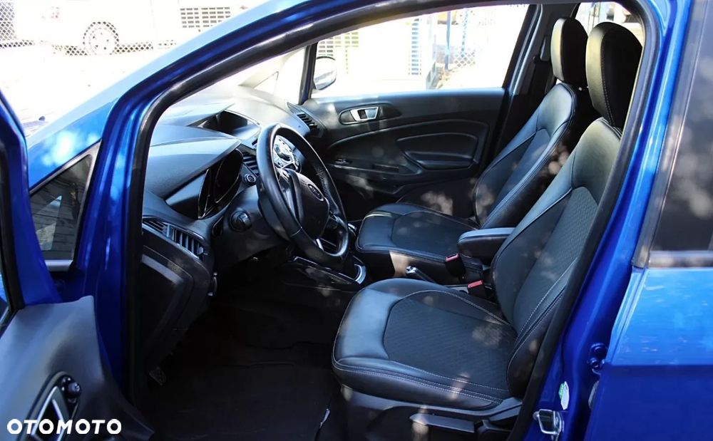 Ford EcoSport 1.5 TDCi TITANIUM - 13