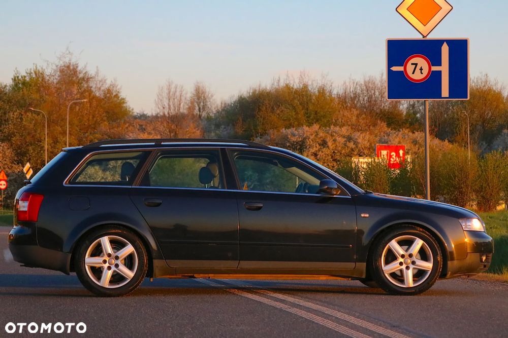 Audi A4 Avant - 17