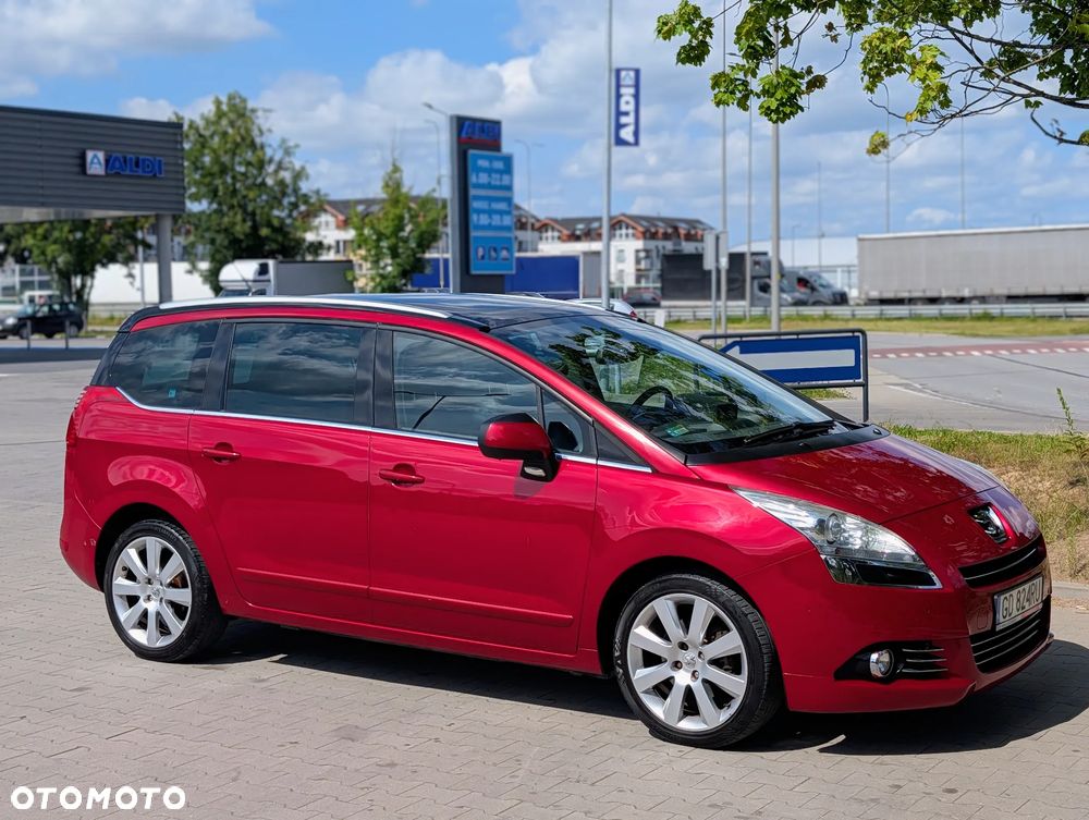 Peugeot 5008 1.6 THP Premium - 1