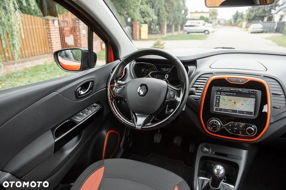 Renault Captur (ENERGY) TCe 90 BOSE EDITION - 25