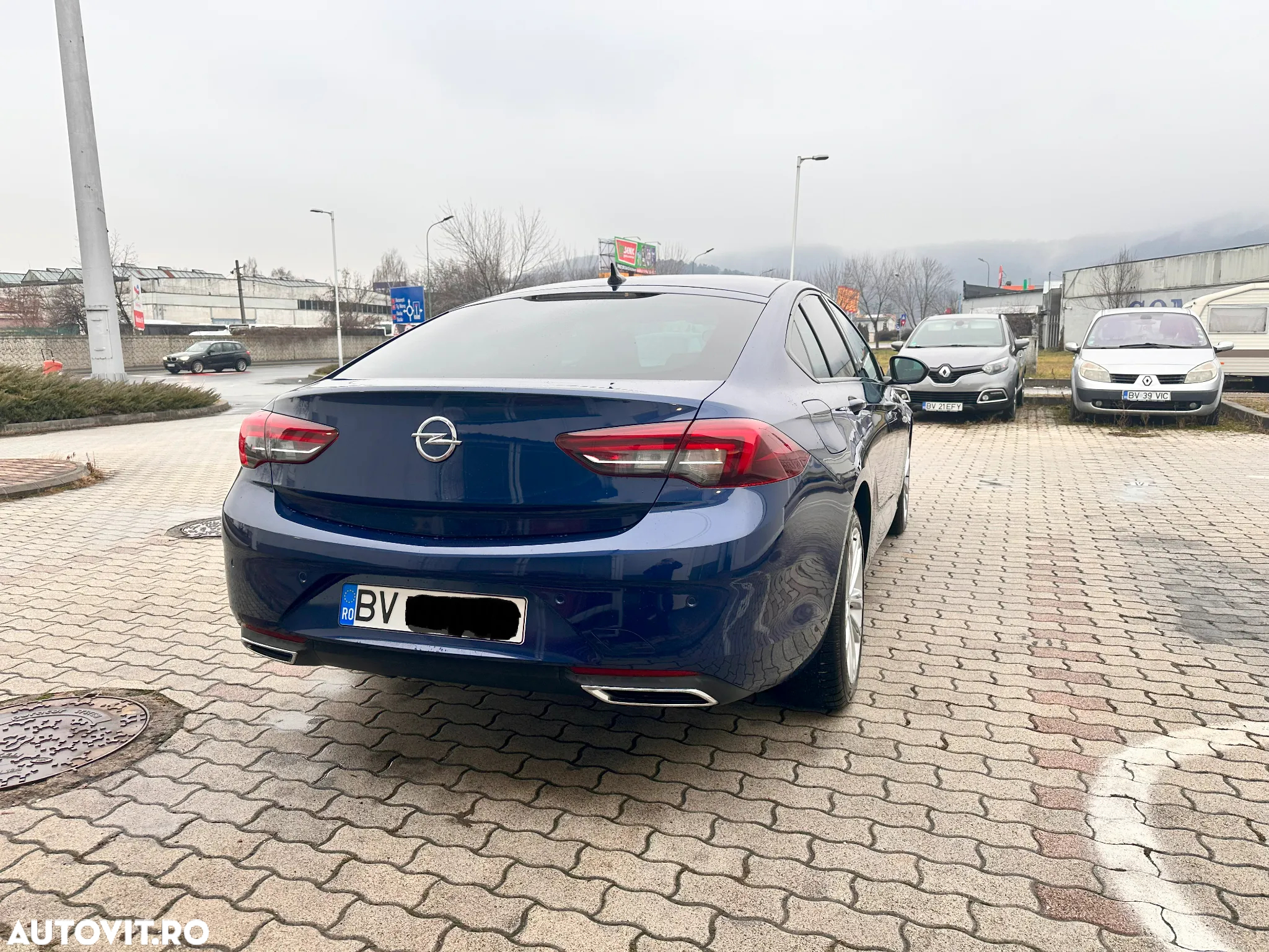 Opel Insignia Grand Sport 2.0 Diesel Automatik Ultimate - 4