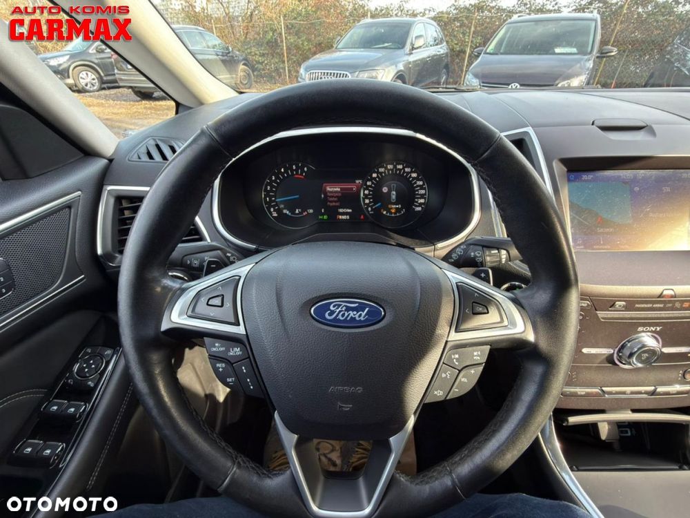 Ford S-Max - 31