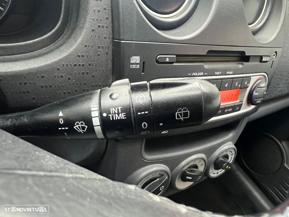 Mitsubishi Colt 1.1 Inform - 24