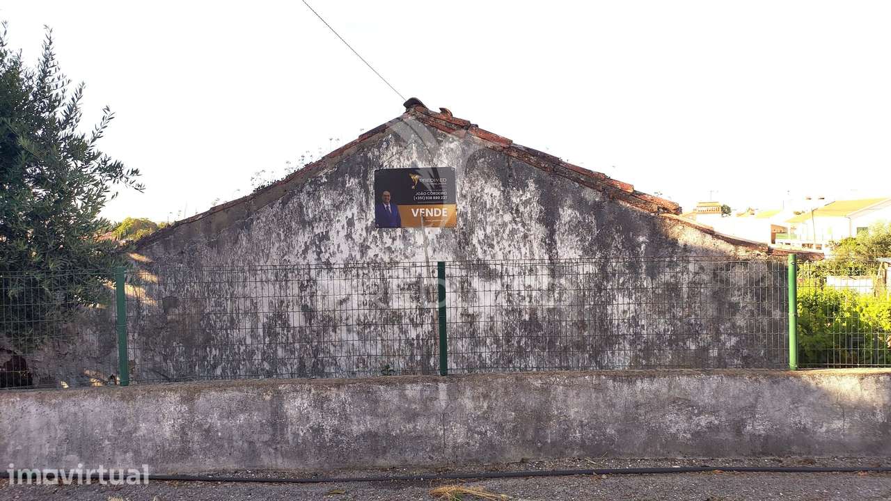 Casa Térrea para reconstruir - Constância - Grande imagem: 3/31