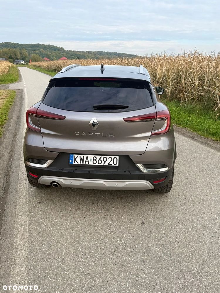 Renault Captur - 16