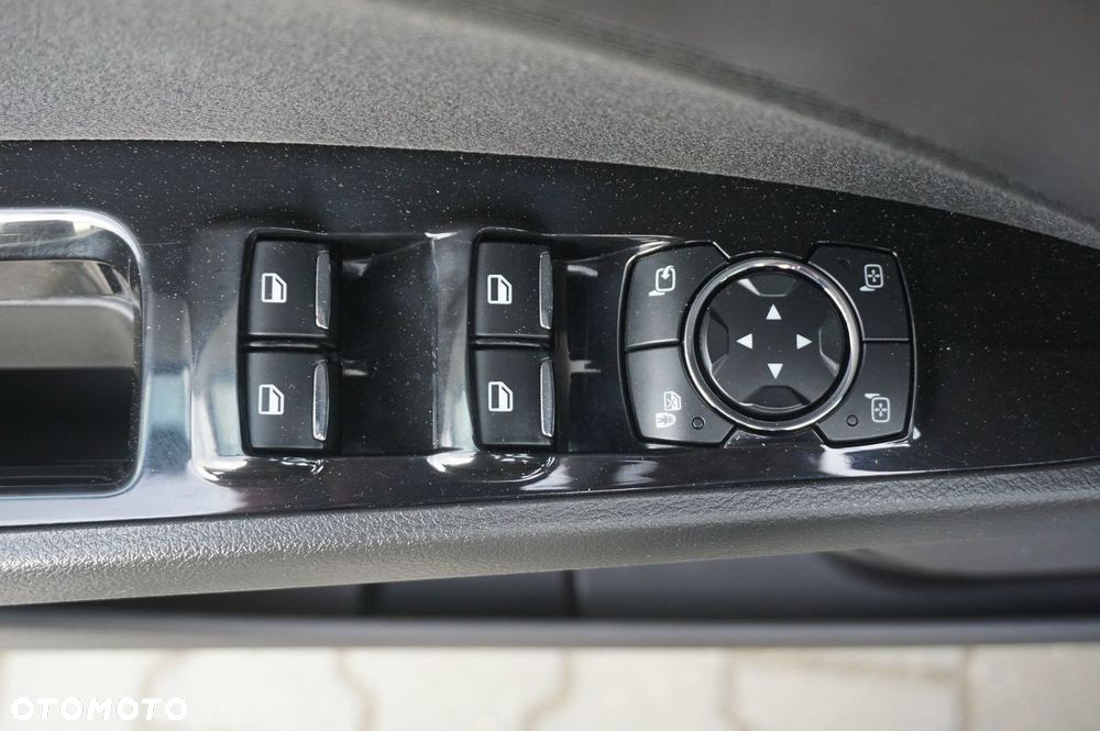 Ford Mondeo 2.0 TDCi STart-Stopp Titanium - 10
