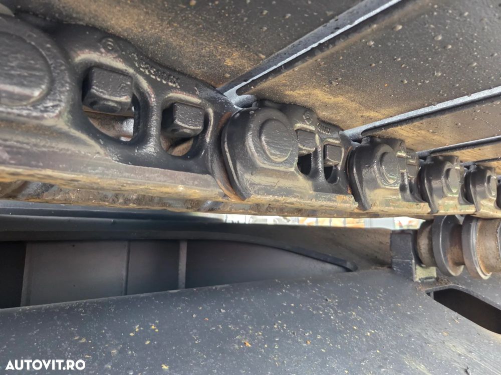 Hitachi BRATE LUNGI la 22m, cupa 1mc, 39 tone, HITACH ZX350LC-6, 2019, 7.452h, Consum mediu 21l/h, camera spate si laterale, Inst hydr pe brate, Cupa taluz, Lant 80% ok, Contragreutate, 284CP, posibilitate leasing, STARE FOARTE BUNA-PROMOTIE 179.900 EUR+Tva - 34