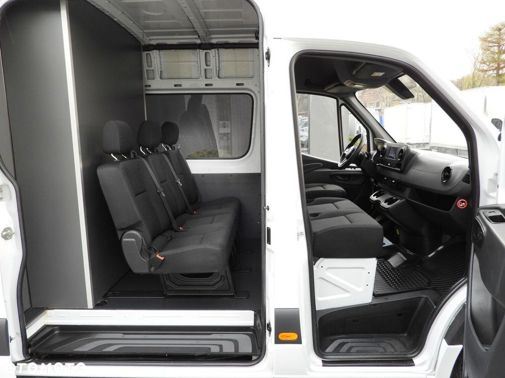 Mercedes-Benz SPRINTER 316 BRYGADÓWKA  6 MIEJSC TEMPOMAT NAWIGACJA LEDY AUTOMAT  KLIMATYZACJA  160KM - 39