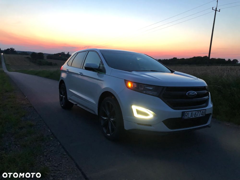 Ford Edge - 36