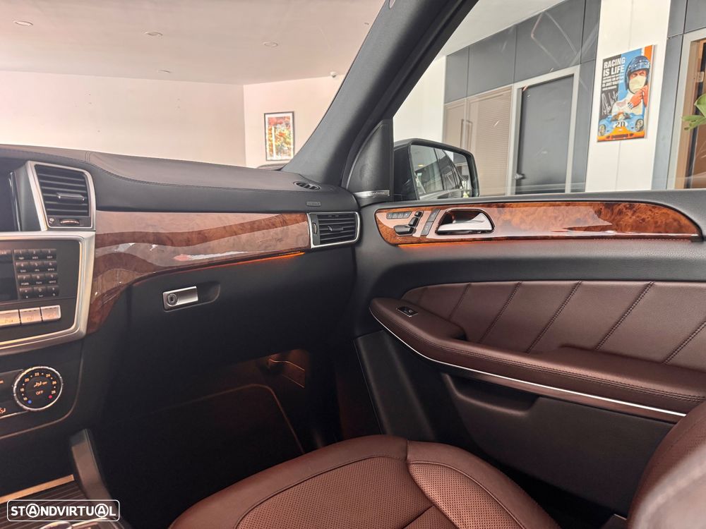 Mercedes-Benz GL 500 4Matic (BlueEFFICIENCY) 7G-TRONIC - 25