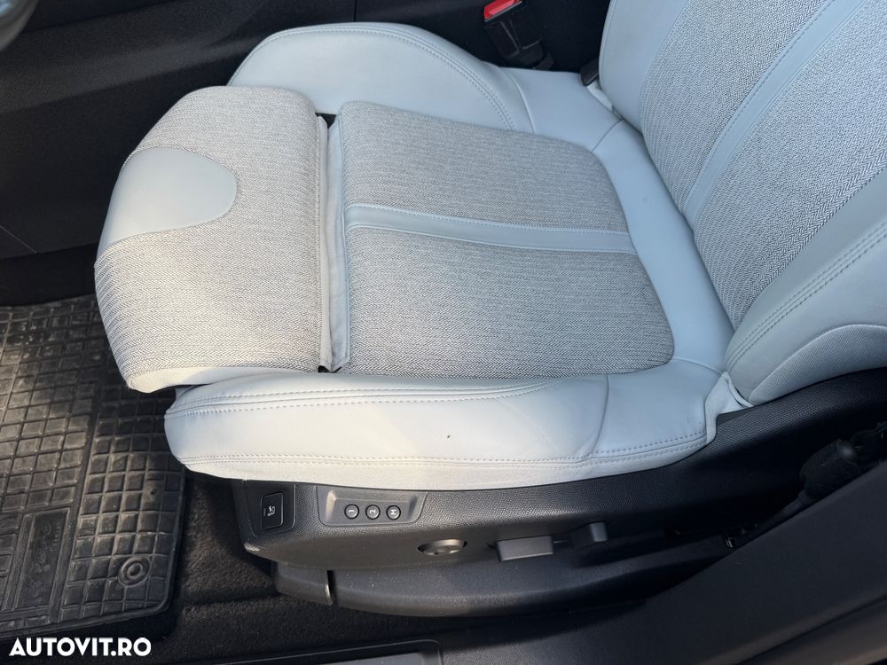 Peugeot 3008 PureTech 130 Stop & Start GPF EAT8 Allure Pack - 19